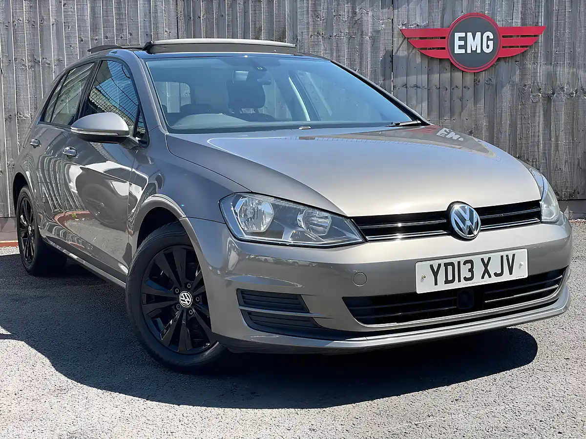 Used 2013 Volkswagen Golf Se Grey - Interior and Exterior details 6