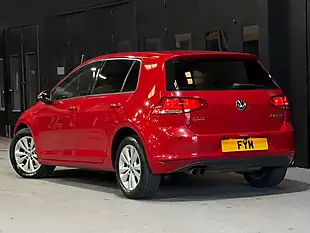 Used 2013 Volkswagen Golf Se Red - Interior and Exterior details 5