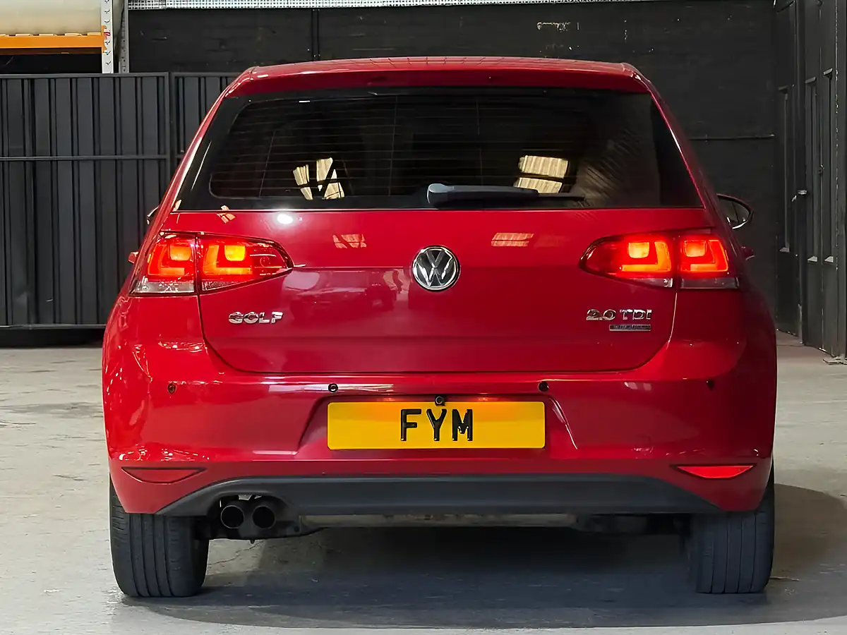 Used 2013 Volkswagen Golf Se Red - Interior and Exterior details 8