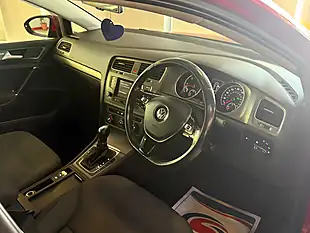 Used 2013 Volkswagen Golf Se Red - Interior and Exterior details 12