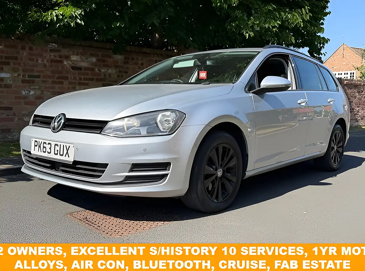 Used 2013 Volkswagen Golf Se Silver - Front View