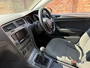 Used 2013 Volkswagen Golf Se Silver - Interior and Exterior details 14