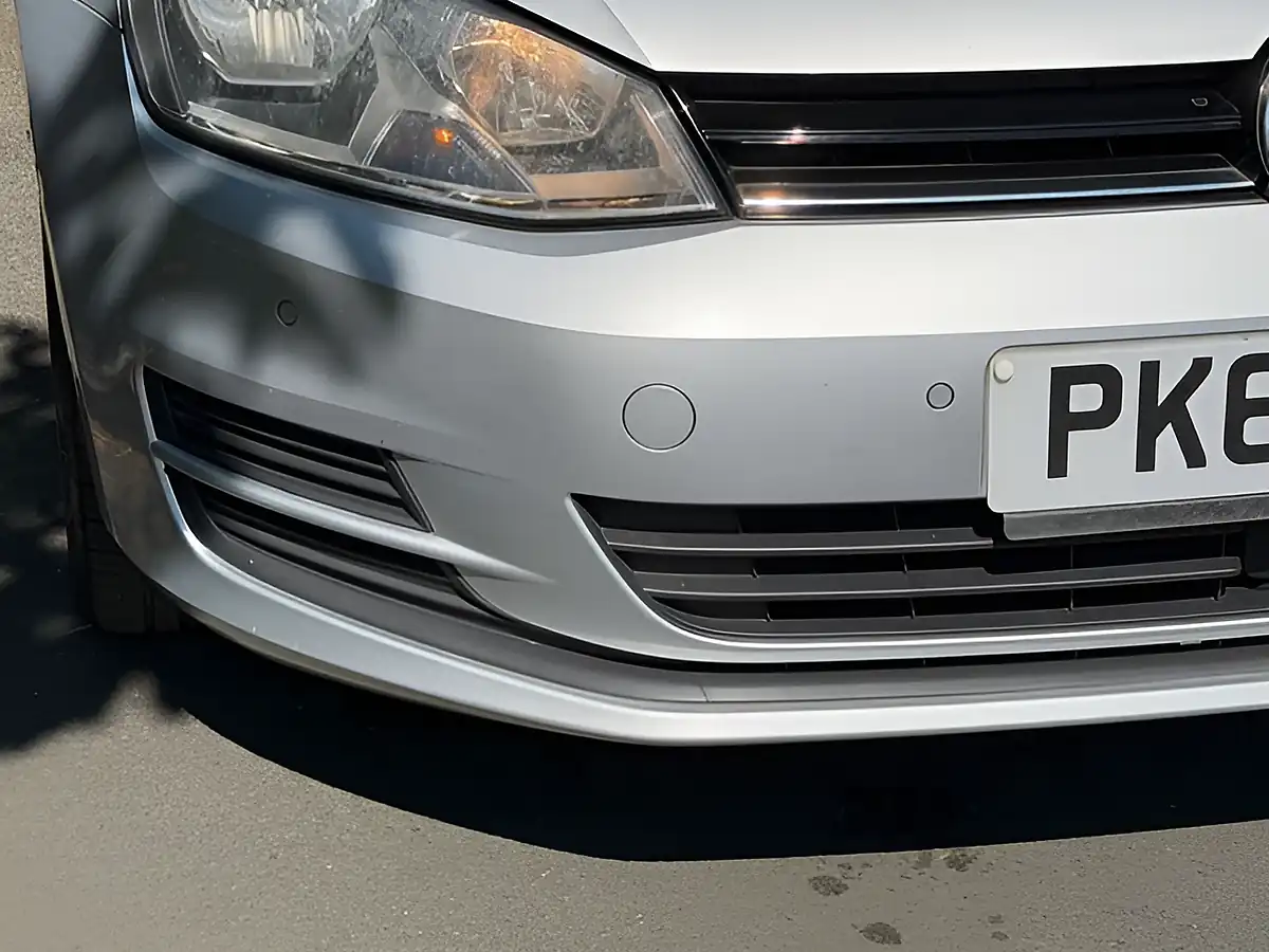 Used 2013 Volkswagen Golf Se Silver - Interior and Exterior details 16