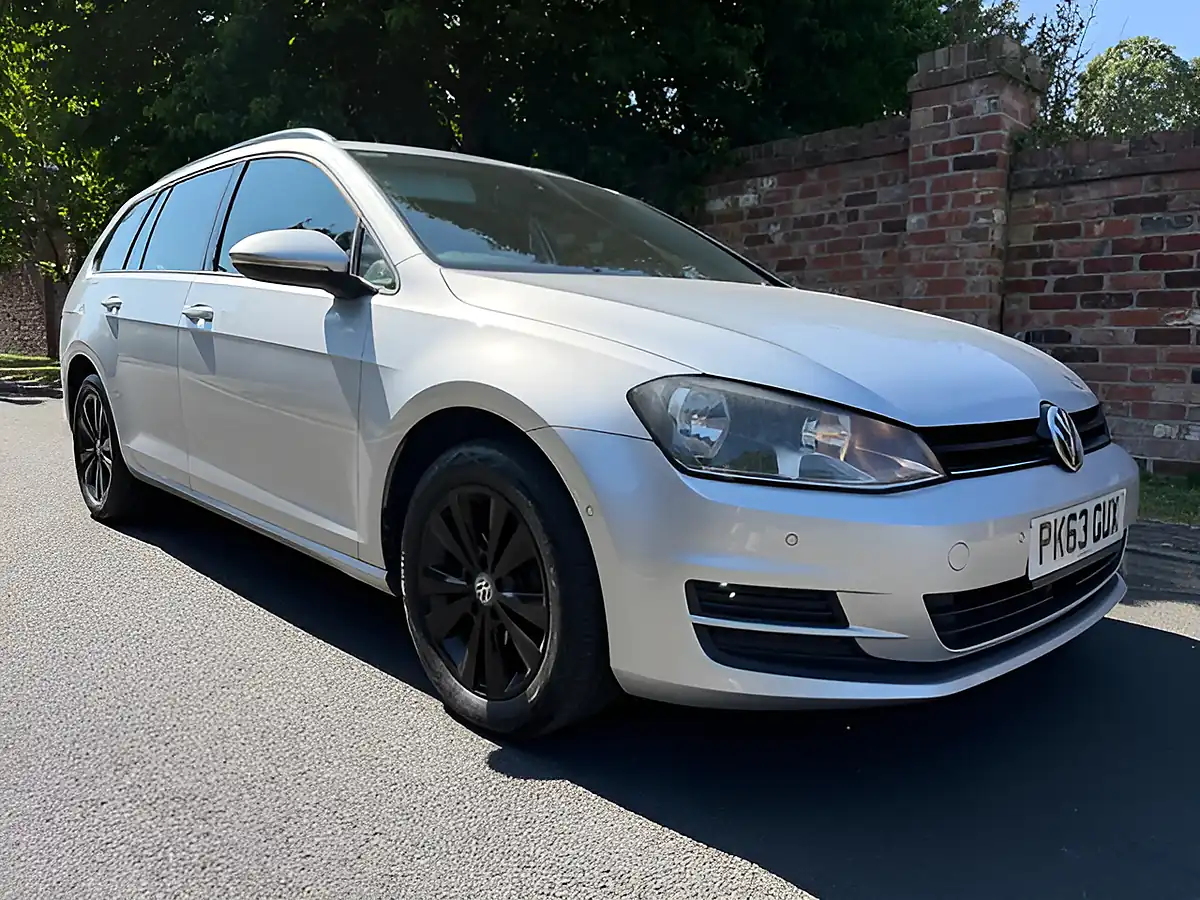 Used 2013 Volkswagen Golf Se Silver - Interior and Exterior details 2