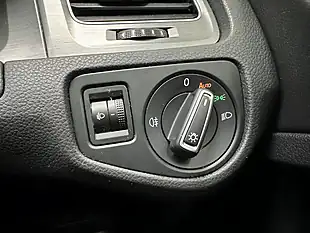 Used 2013 Volkswagen Golf Se Tungsten Silver/Grey - Interior and Exterior details 16