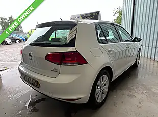 Used 2013 Volkswagen Golf Se White - Interior and Exterior details 3
