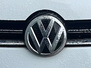 Used 2013 Volkswagen Golf Se White - Interior and Exterior details 9