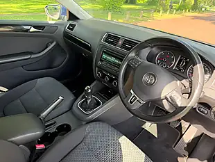 Used 2013 Volkswagen Jetta Bluemotion Tech Se Blue - Interior and Exterior details 10