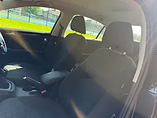 Used 2013 Volkswagen Jetta Bluemotion Tech Se Blue - Interior and Exterior details 19