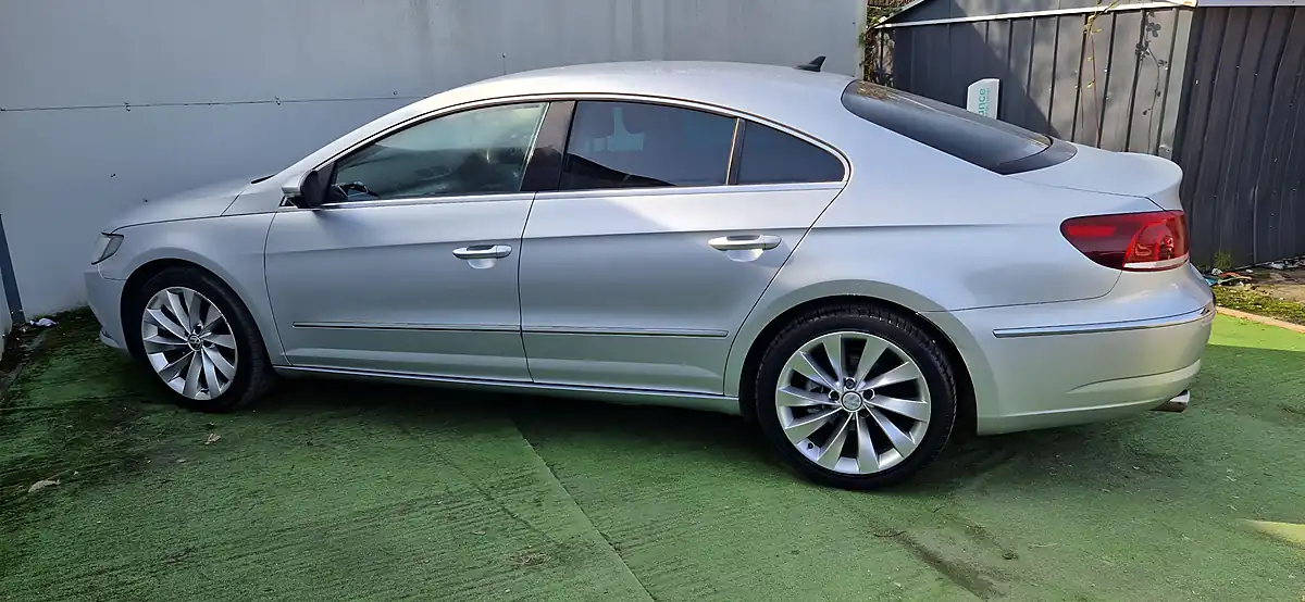 Used 2013 Volkswagen Passat Cc GT Bluemotion Technology Silver - Interior and Exterior details 5