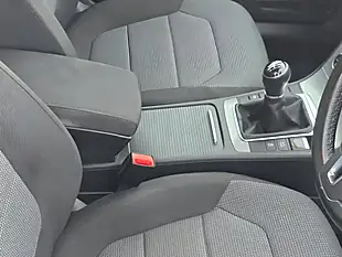 Used 2013 Volkswagen Passat Highline Grey - Interior and Exterior details 17