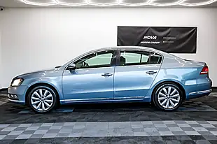 Used 2013 Volkswagen Passat Highline Grey - Interior and Exterior details 6