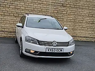 Used 2013 Volkswagen Passat Highline White - Interior and Exterior details 8