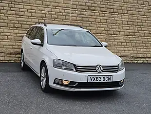 Used 2013 Volkswagen Passat Highline White - Interior and Exterior details 9