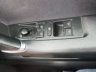 Used 2013 Volkswagen Passat Highline White - Interior and Exterior details 19