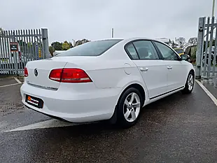Used 2013 Volkswagen Passat S Candy White - Interior and Exterior details 7