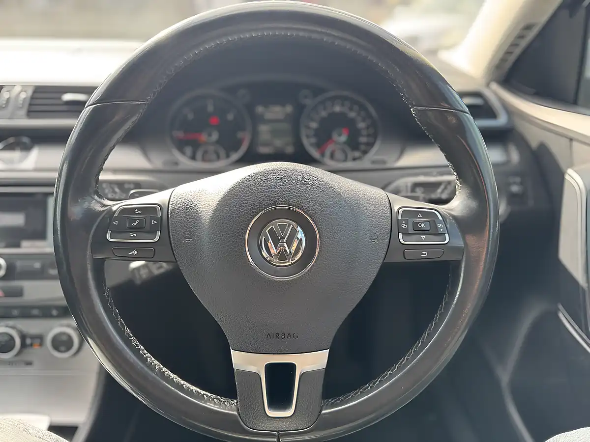 Used 2013 Volkswagen Passat Sport Grey - Interior and Exterior details 14