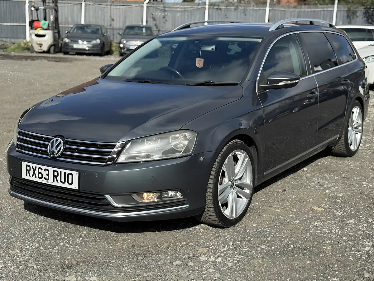 Used 2013 Volkswagen Passat Sport Grey - Interior and Exterior details 4