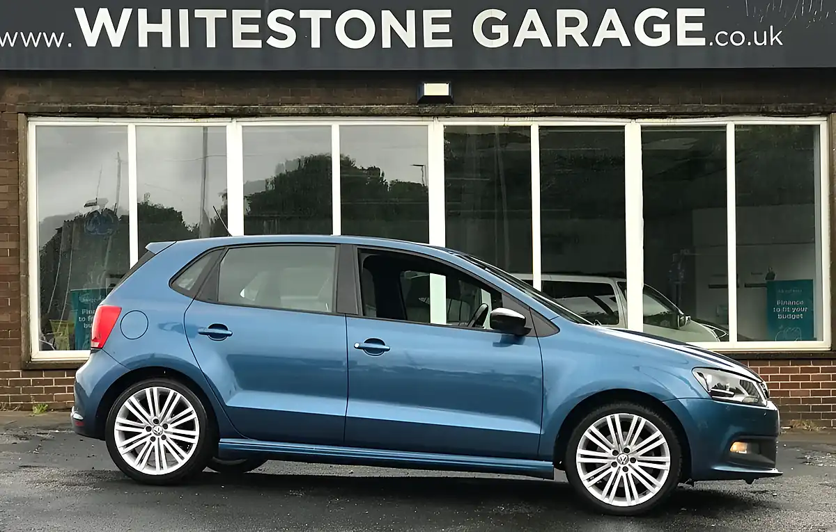 Used 2013 Volkswagen Polo Bluemotion Tech Act Bluegt Blue Silk Met - Interior and Exterior details 5