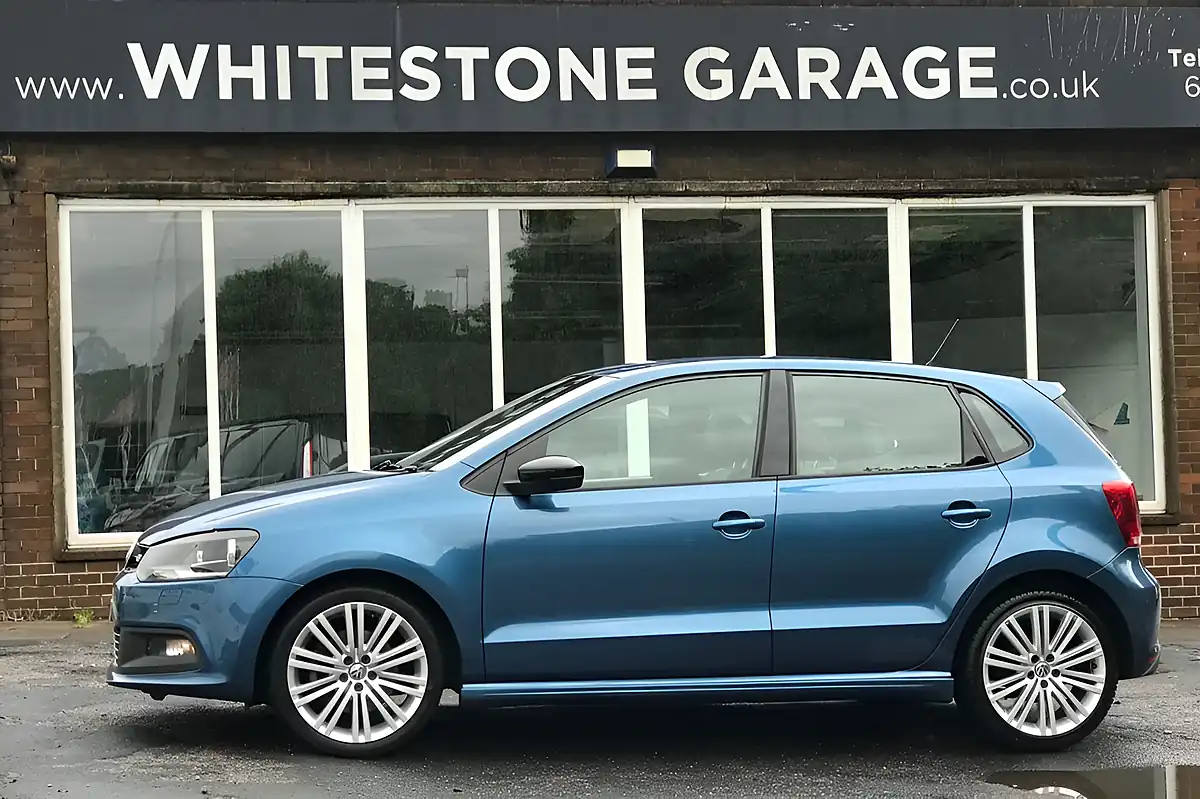 Used 2013 Volkswagen Polo Bluemotion Tech Act Bluegt Blue Silk Met - Interior and Exterior details 6