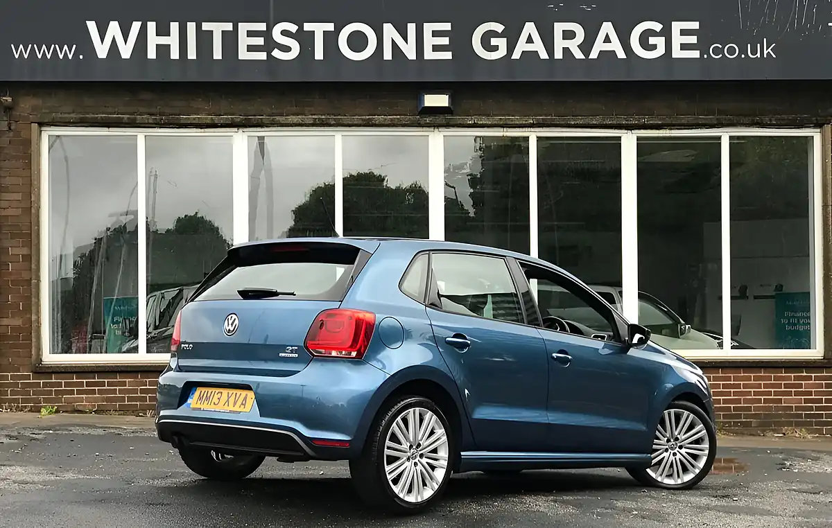Used 2013 Volkswagen Polo Bluemotion Tech Act Bluegt Blue Silk Met - Interior and Exterior details 8