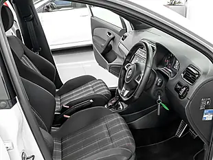 Used 2013 Volkswagen Polo Dsg S-a White - Interior and Exterior details 9