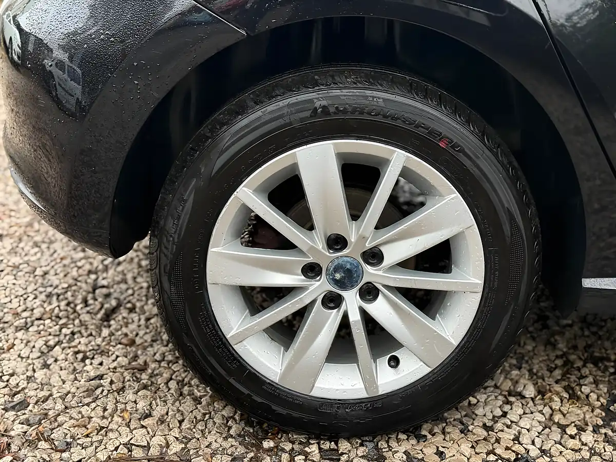 Used 2013 Volkswagen Polo Match Black - Interior and Exterior details 14