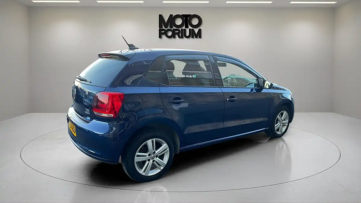 Used 2013 Volkswagen Polo Match Blue - Interior and Exterior details 8