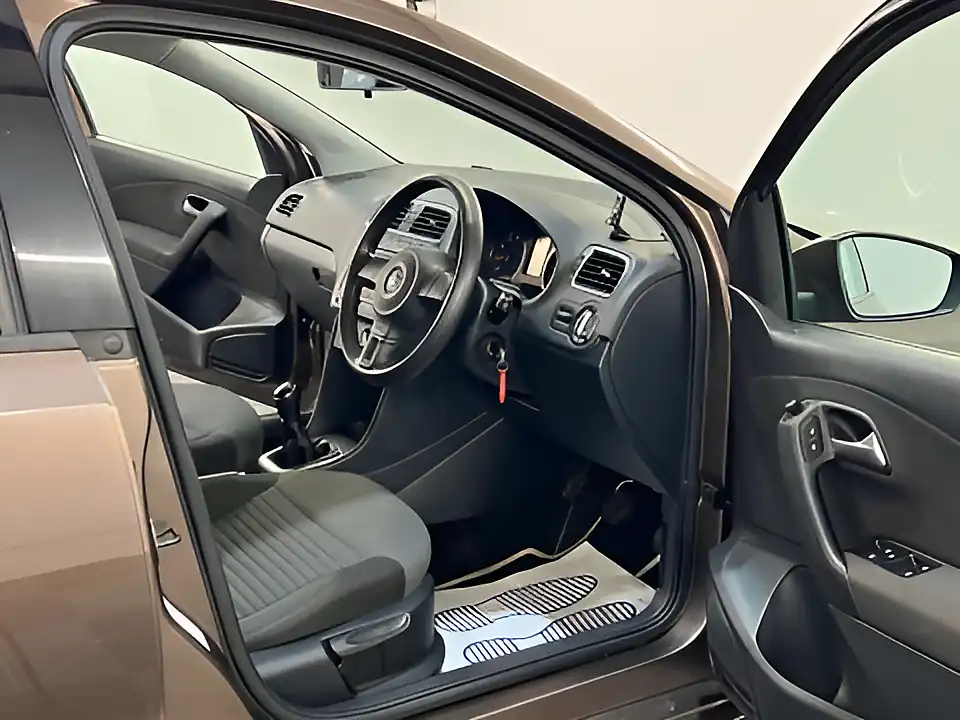 Used 2013 Volkswagen Polo Match Edition Brown - Interior and Exterior details 11