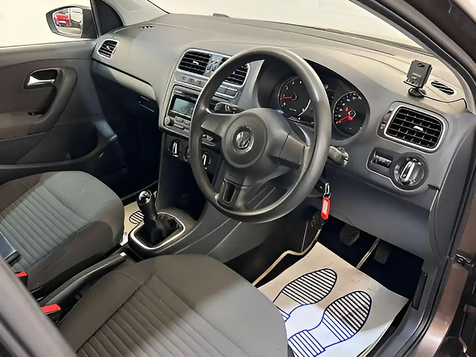 Used 2013 Volkswagen Polo Match Edition Brown - Interior and Exterior details 12
