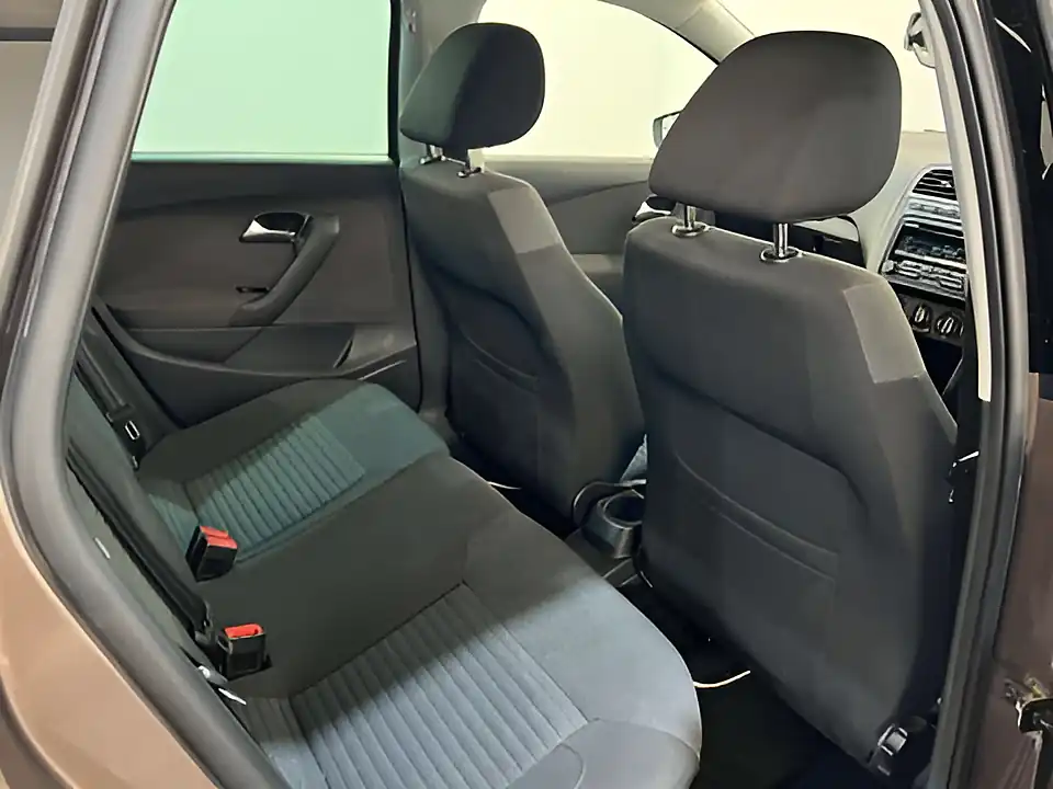 Used 2013 Volkswagen Polo Match Edition Brown - Interior and Exterior details 16