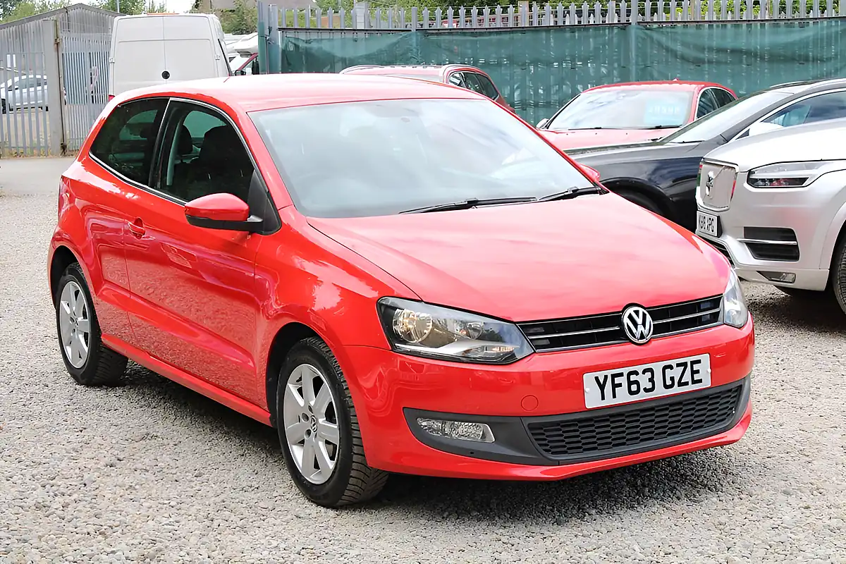Used 2013 Volkswagen Polo Match Edition Flash Red - Interior and Exterior details 4