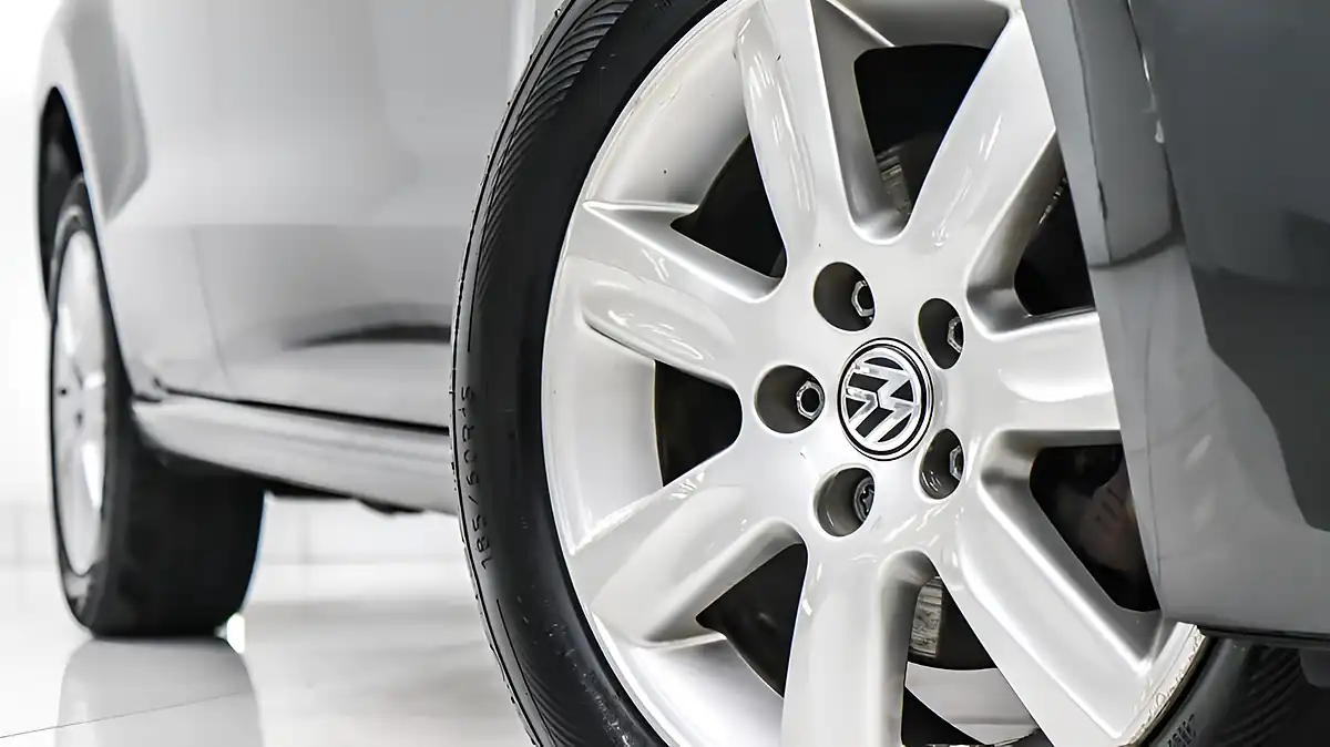 Used 2013 Volkswagen Polo Match Edition Grey - Interior and Exterior details 6