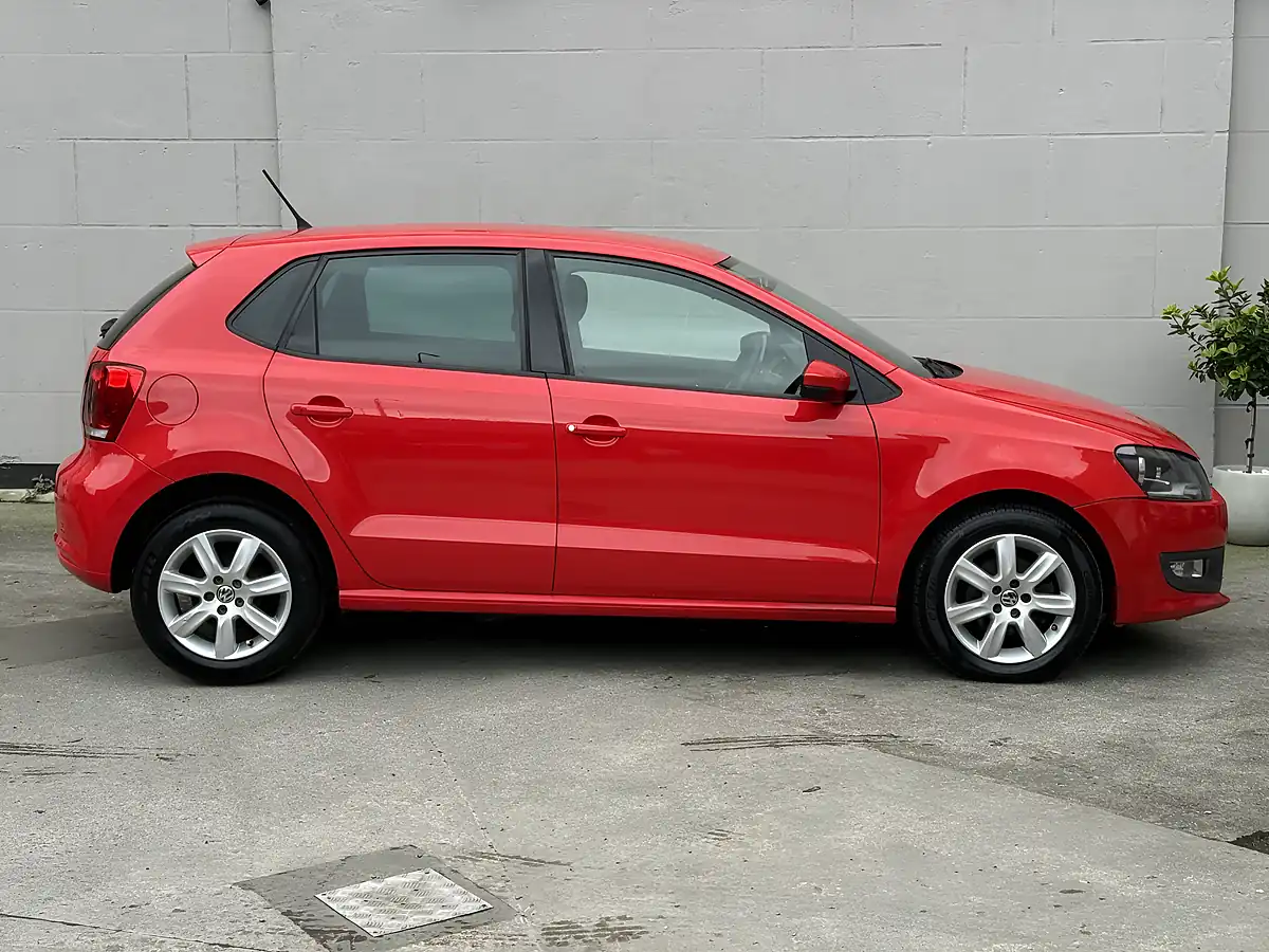 Used 2013 Volkswagen Polo Match Edition Red - Interior and Exterior details 5