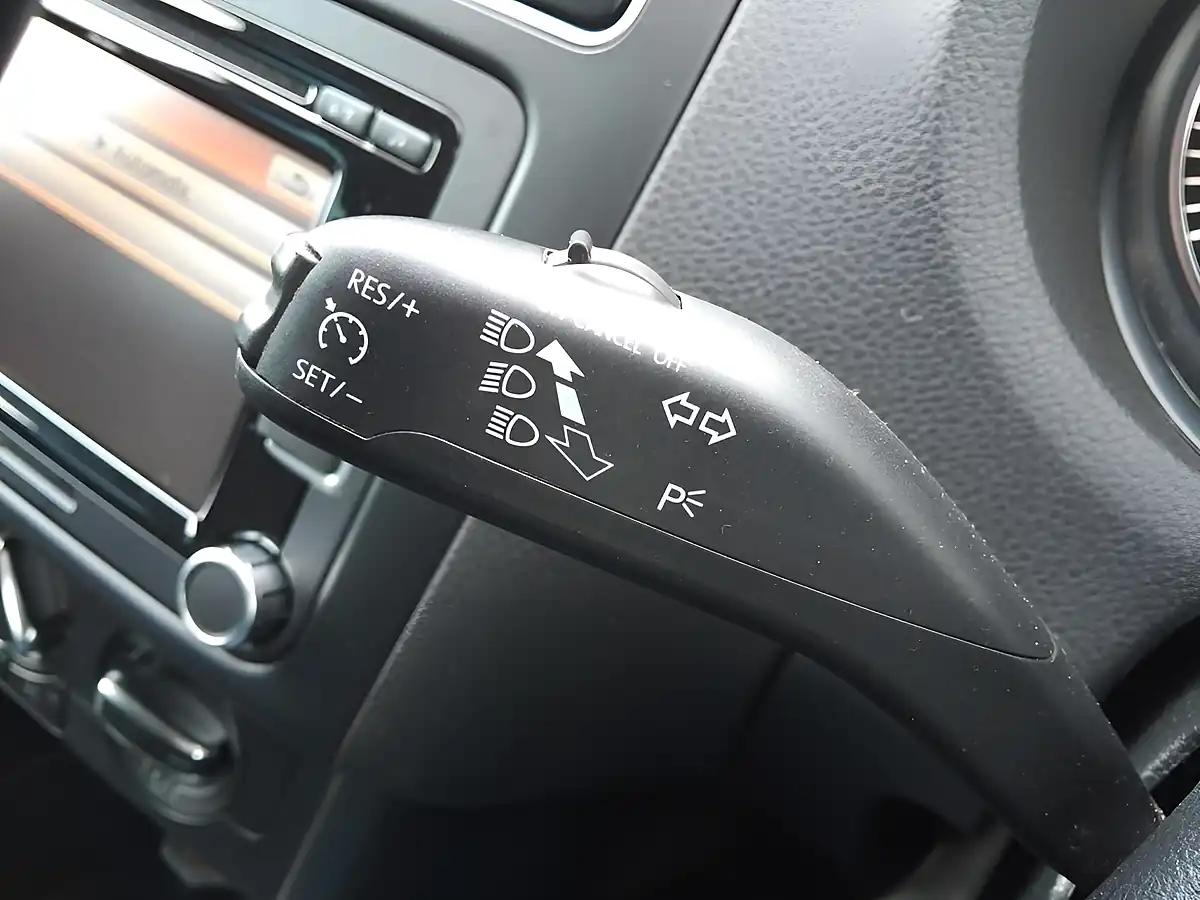 Used 2013 Volkswagen Polo Match Edition Red - Interior and Exterior details 19