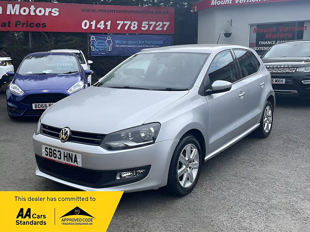 Used 2013 Volkswagen Polo Match Edition Silver - Front View