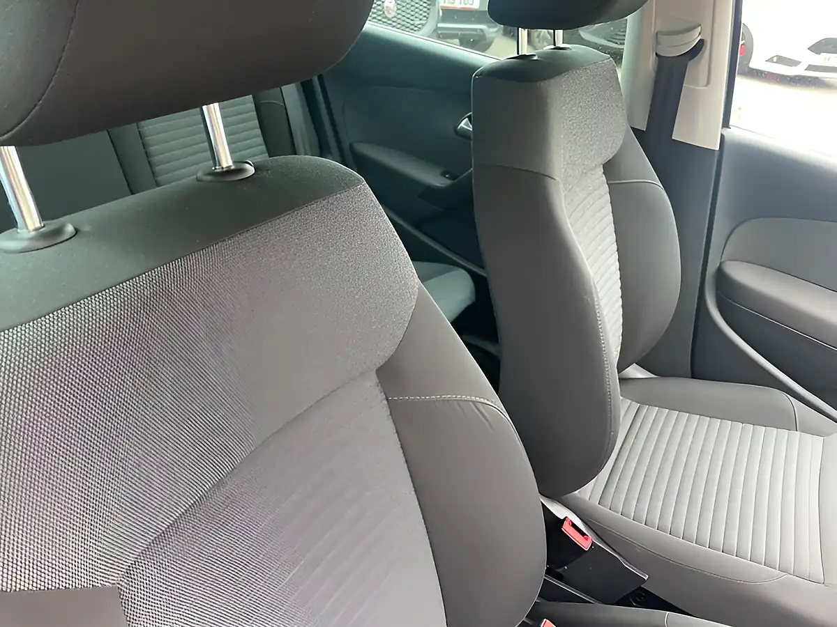 Used 2013 Volkswagen Polo Match Edition Silver - Interior and Exterior details 14