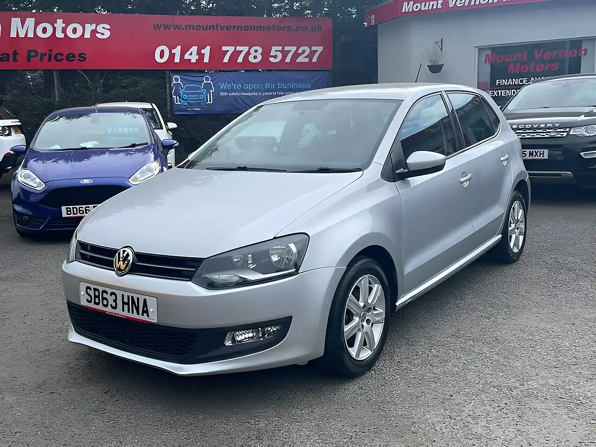 Used 2013 Volkswagen Polo Match Edition Silver - Interior and Exterior details 4