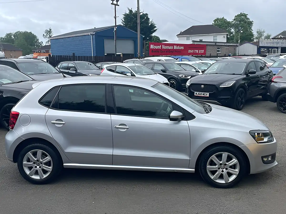 Used 2013 Volkswagen Polo Match Edition Silver - Interior and Exterior details 9
