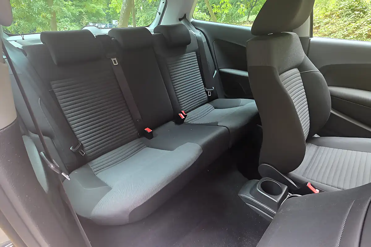 Used 2013 Volkswagen Polo Match Edition Silver - Interior and Exterior details 13
