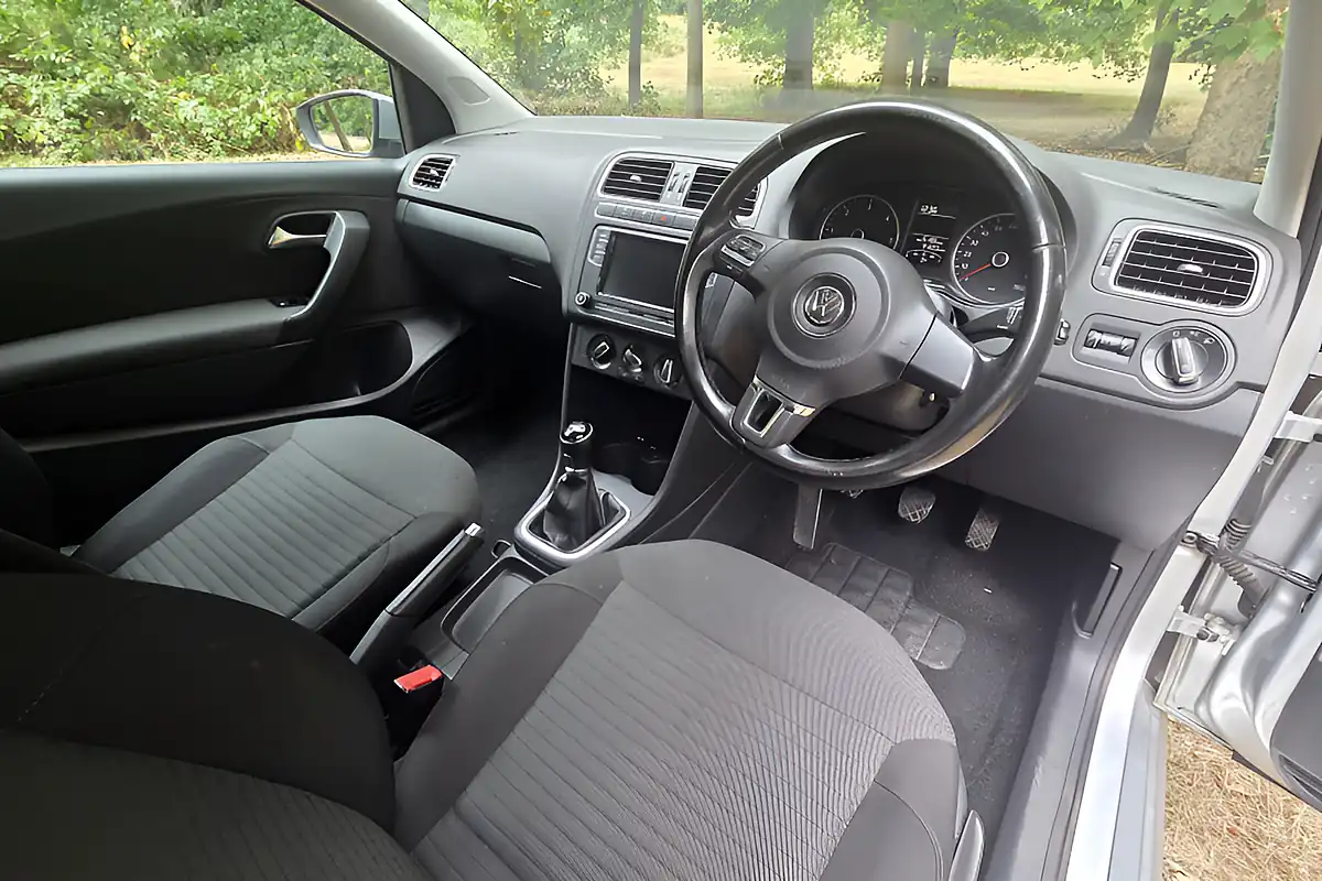 Used 2013 Volkswagen Polo Match Edition Silver - Interior and Exterior details 18