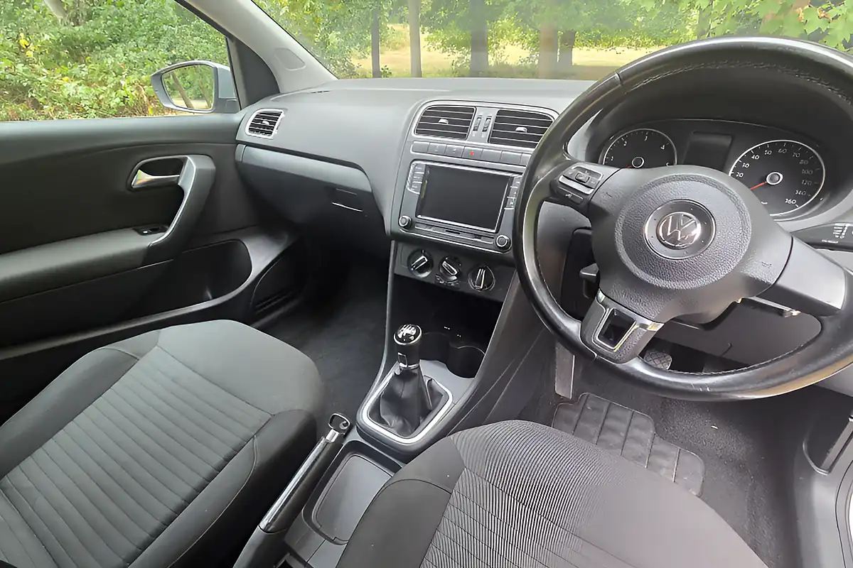 Used 2013 Volkswagen Polo Match Edition Silver - Interior and Exterior details 20