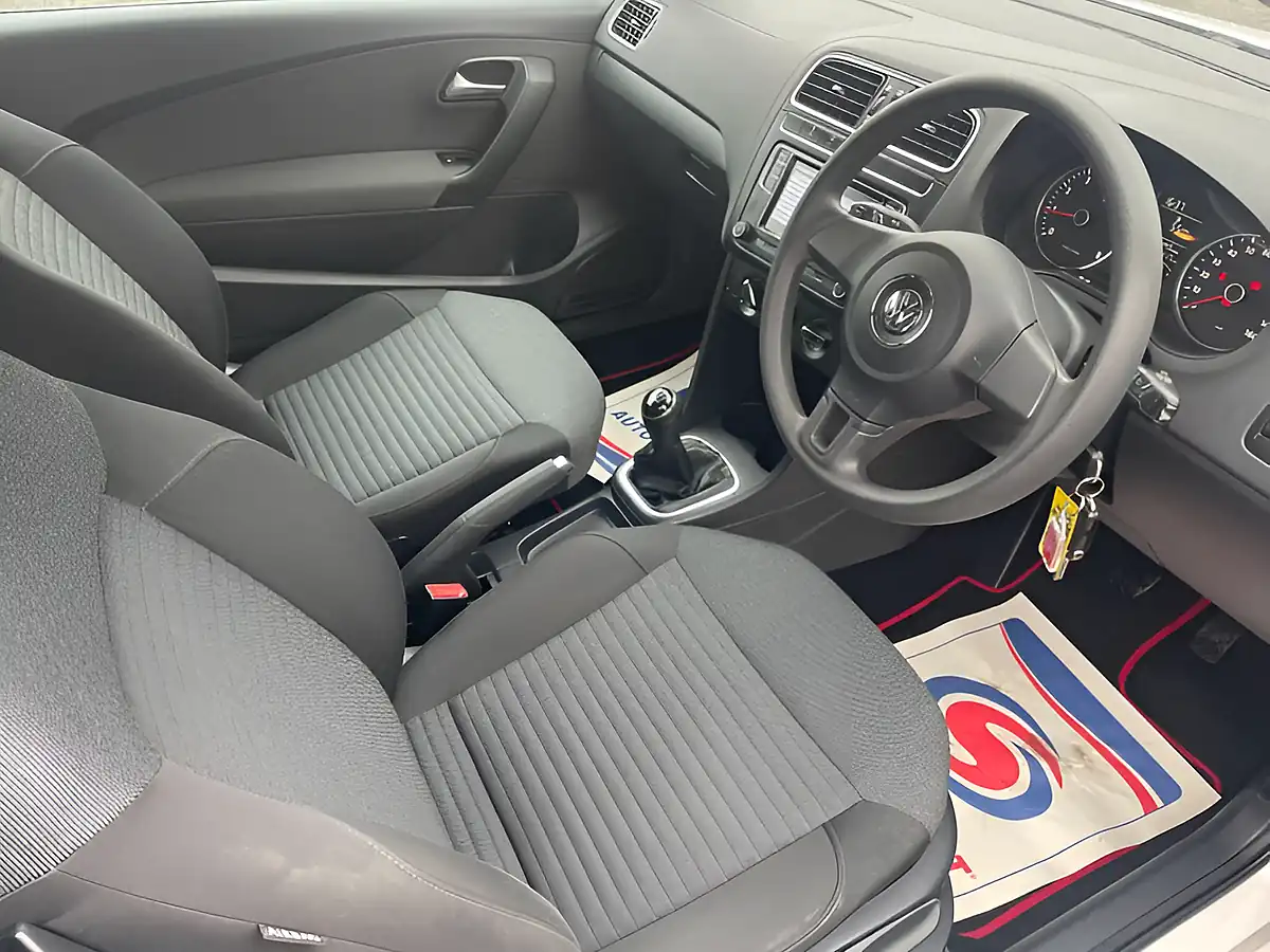 Used 2013 Volkswagen Polo Match Edition White - Interior and Exterior details 9