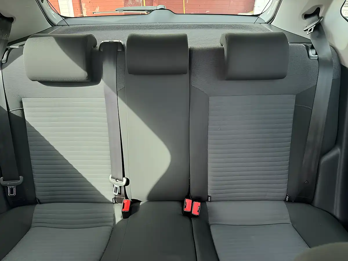 Used 2013 Volkswagen Polo Match Edition White - Interior and Exterior details 15