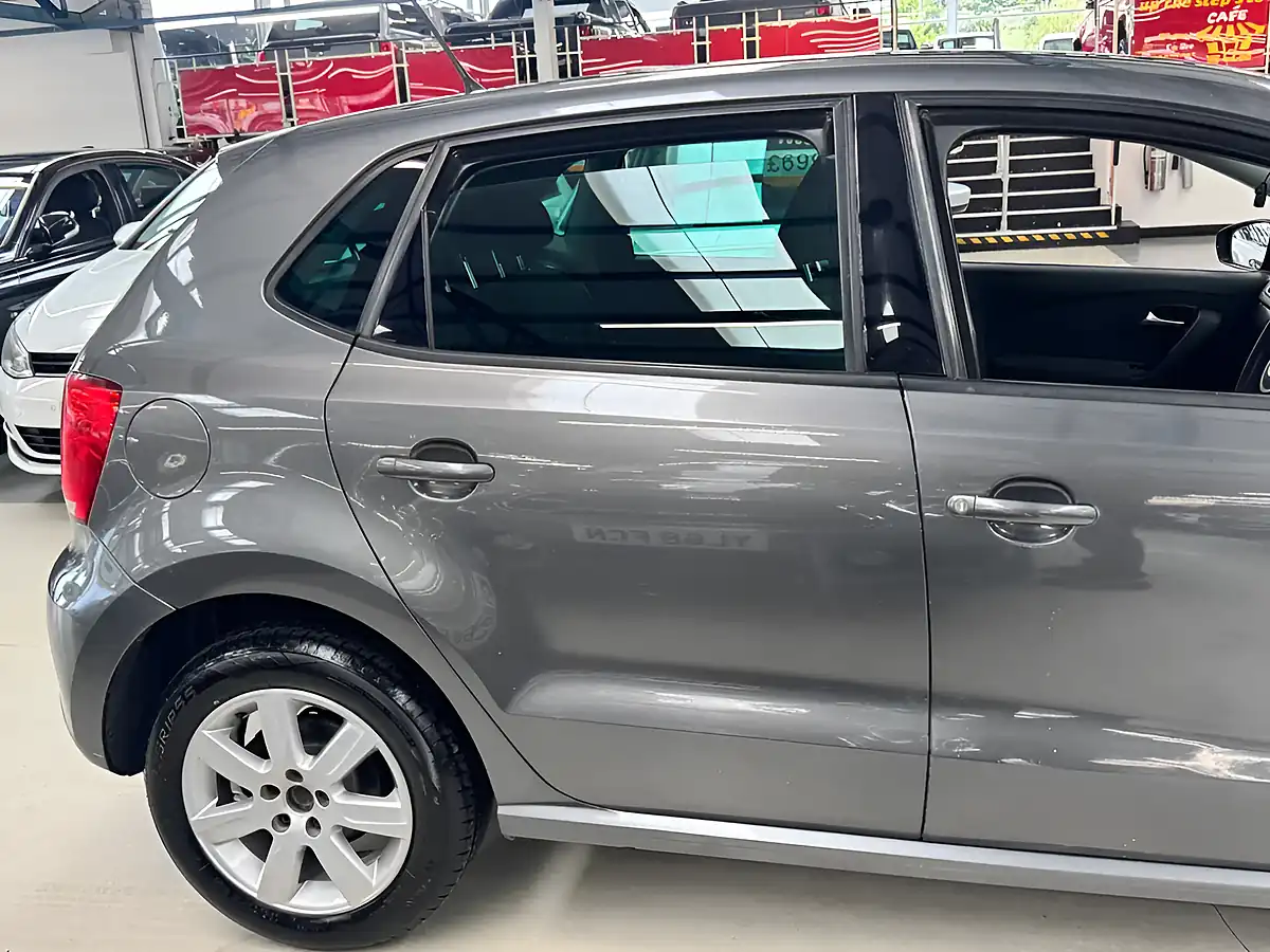 Used 2013 Volkswagen Polo Match Grey - Interior and Exterior details 10