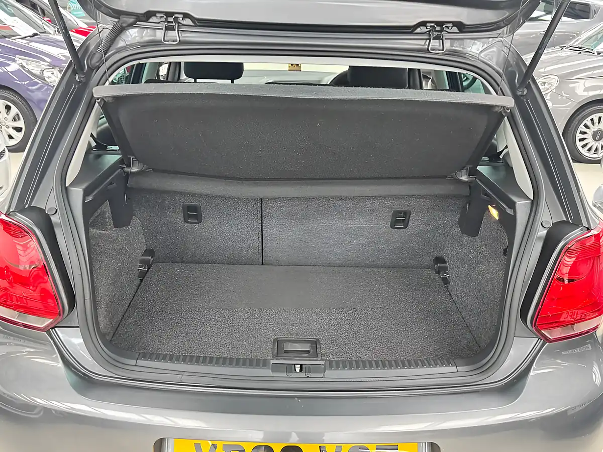 Used 2013 Volkswagen Polo Match Grey - Interior and Exterior details 18