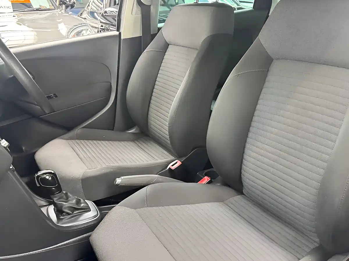 Used 2013 Volkswagen Polo Match Grey - Interior and Exterior details 19
