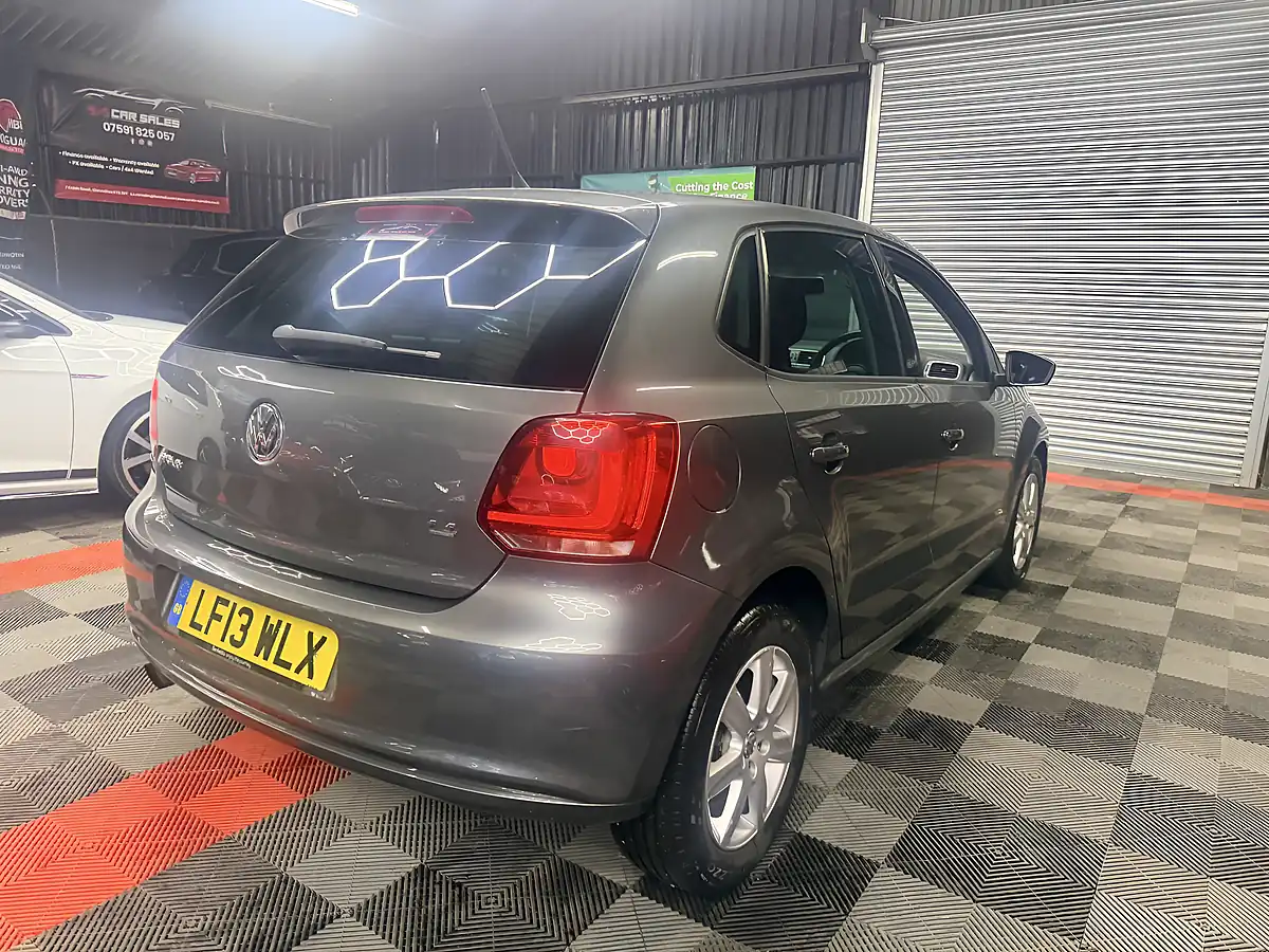 Used 2013 Volkswagen Polo Match Grey - Interior and Exterior details 4