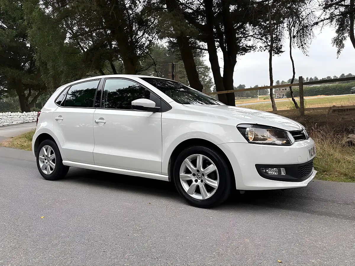 Used 2013 Volkswagen Polo Match White - Interior and Exterior details 2