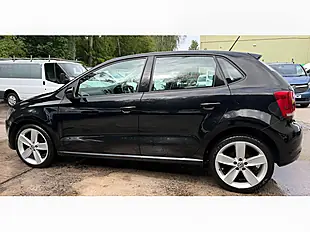 Used 2013 Volkswagen Polo Sel Black - Interior and Exterior details 11